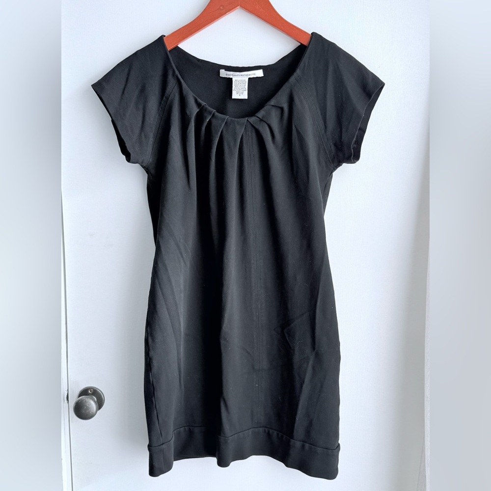 Diane Von Furstenberg DVF Black Pleated Cap Sleeve Shift Dress Mini 0